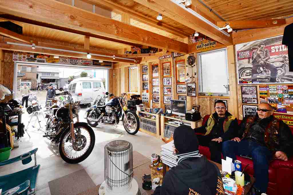 岐阜県山県市の自然派新築住宅 リフォームの株式会社フィデア Motocycle Garage O